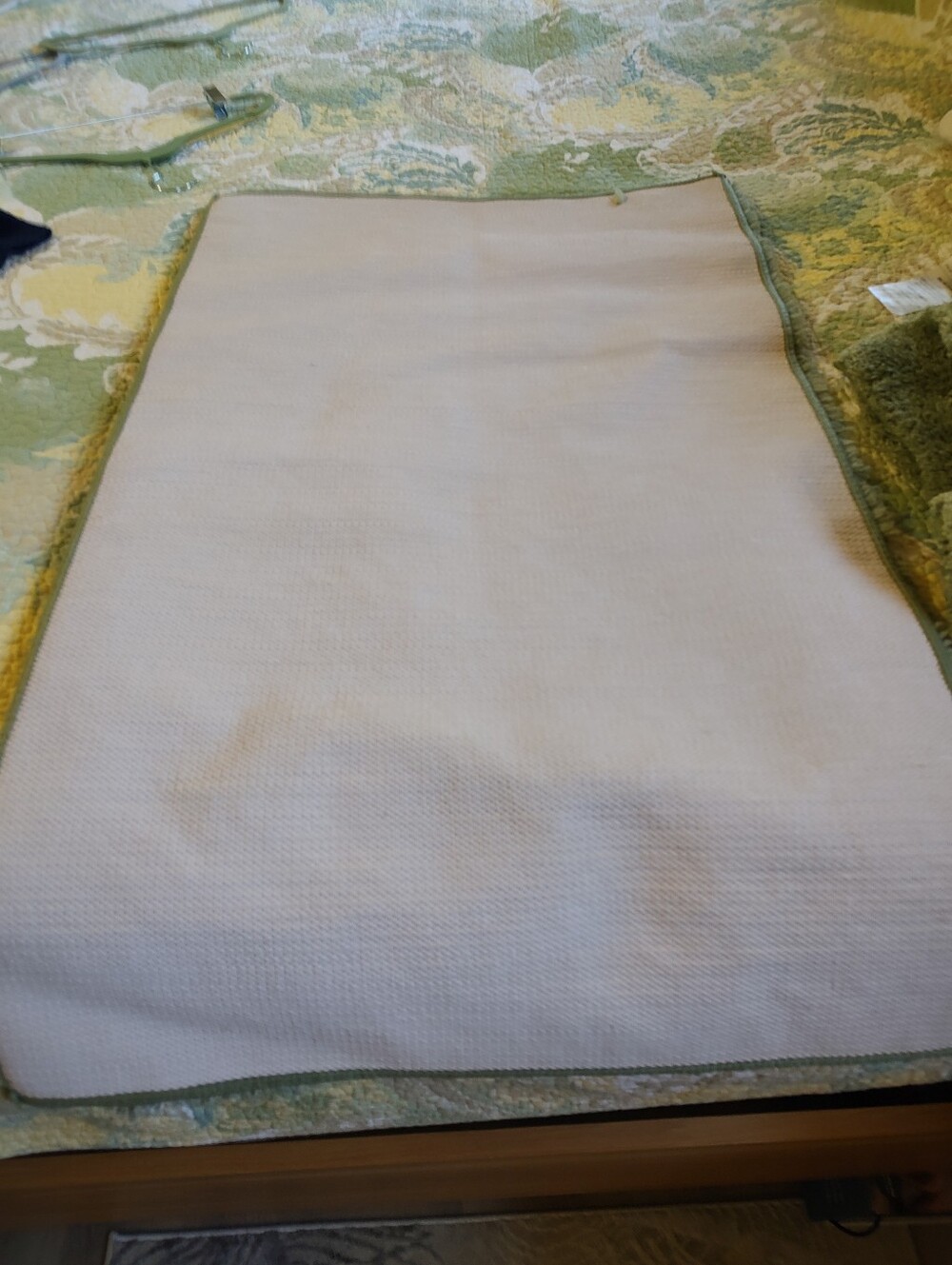 Set Of 2 Plush Rugs - Picture 3 of 8